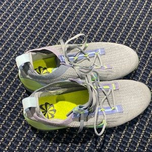 Nike Mens Vapormax sneakers